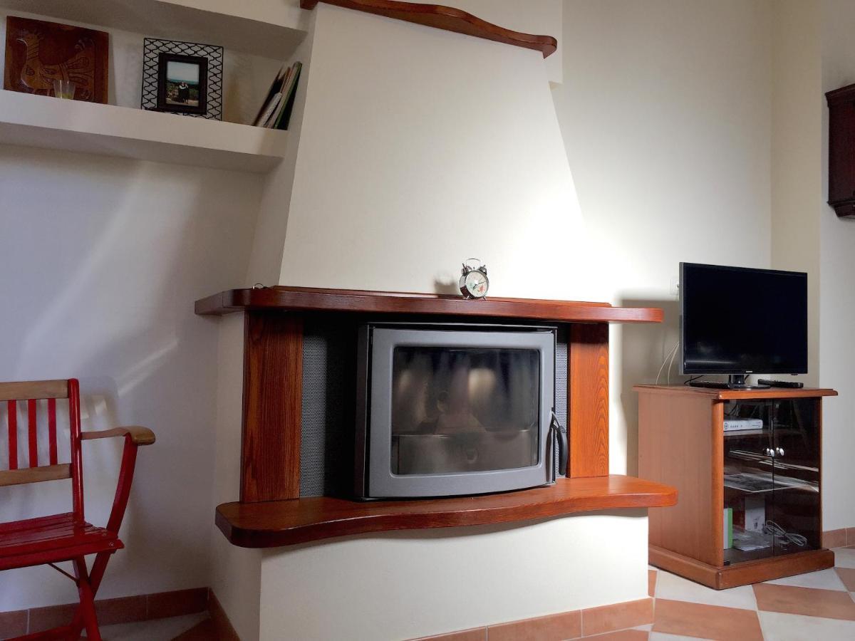 Casa Ondina Ussana - Giardino, Wi-Fi, Aria Condizionata Apartment Luaran gambar